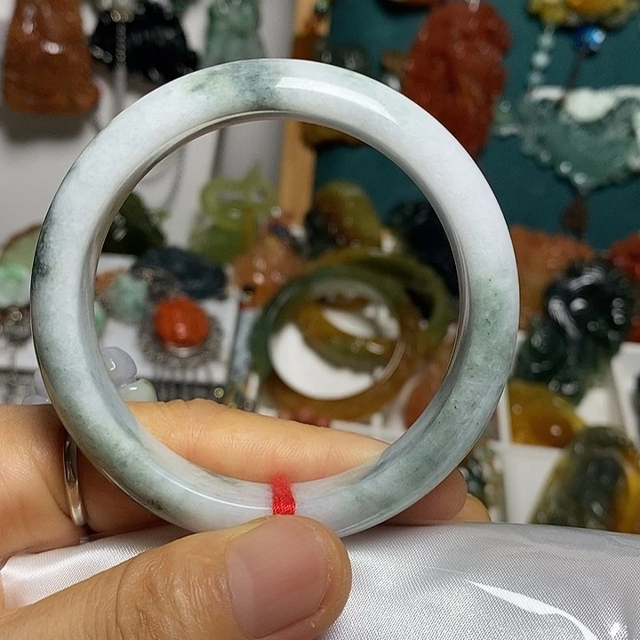 吊坠(赠链)未镶嵌翡翠