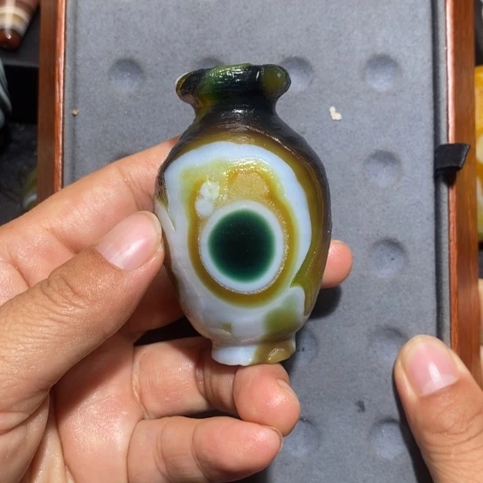 石英质玉未镶嵌珠宝半成品老*