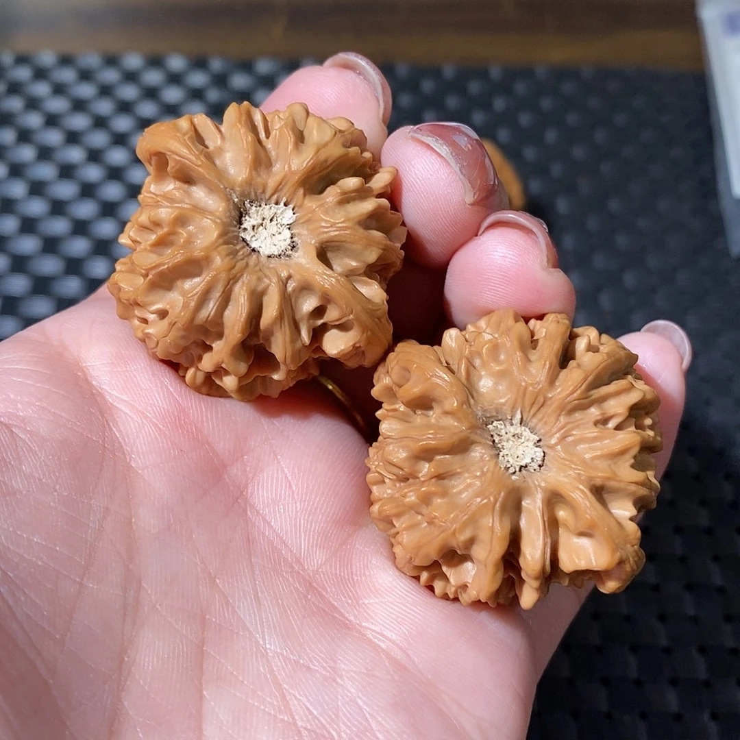 文玩核桃把件龙门剑39