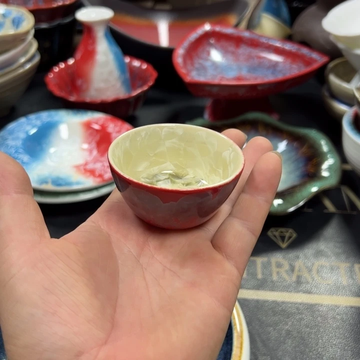 瓷本店全场买满20包邮。