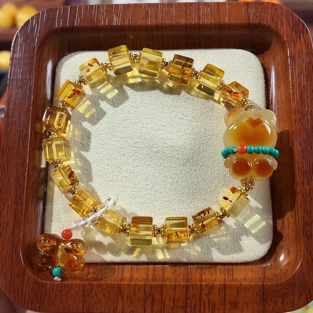 蜜蜡未镶嵌裸石定制