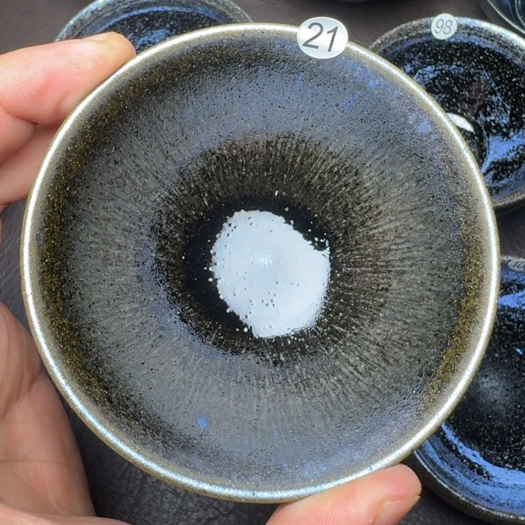 茶盏我也不知道我