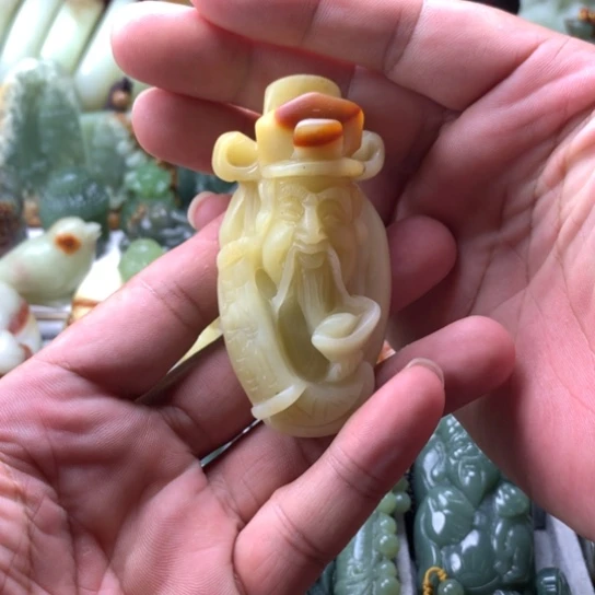 徐***翼蛇纹石玉未镶嵌岫玉手把件