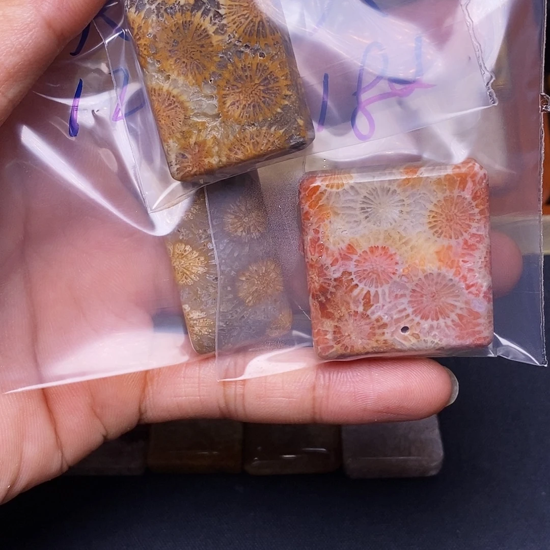 大***子硅化玉珊瑚玉合金