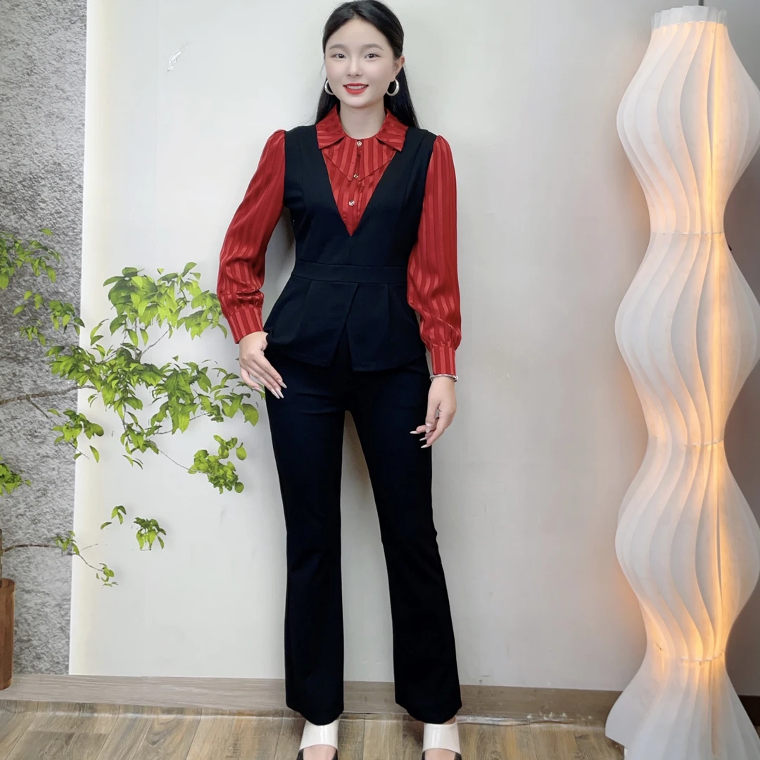 2025年秋季新款显瘦遮肚子时尚设计感衬衫领套装女