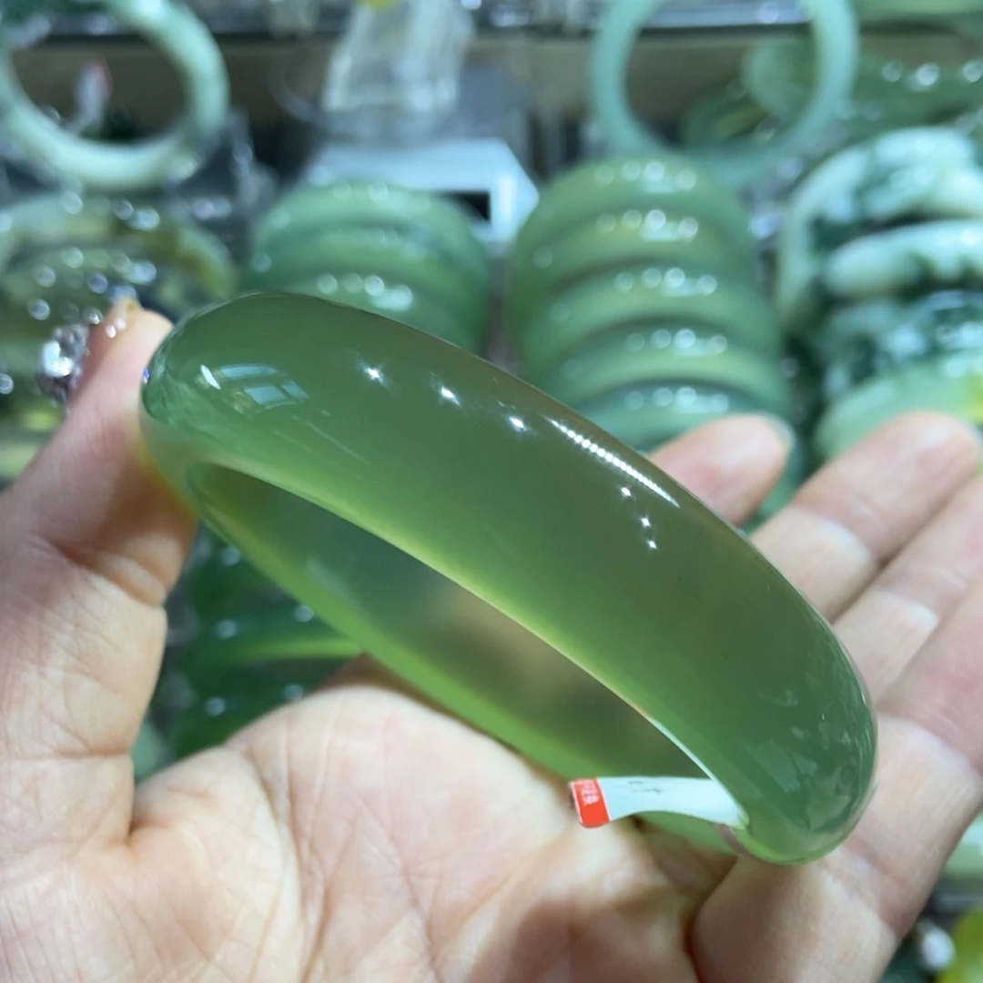 岫玉未镶嵌手镯60