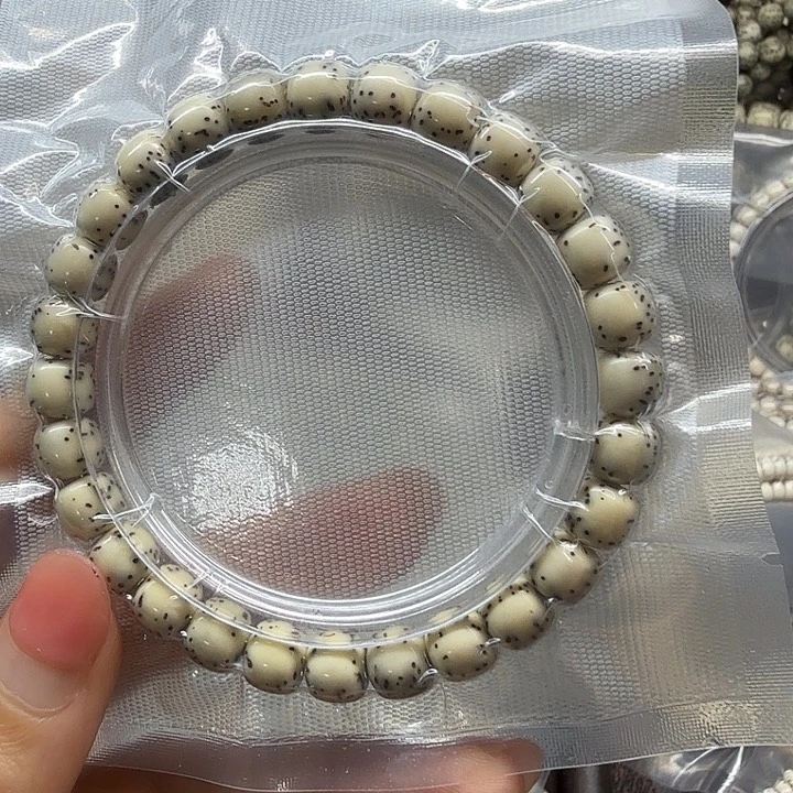 星月菩提手串故瓷白7/8河豚