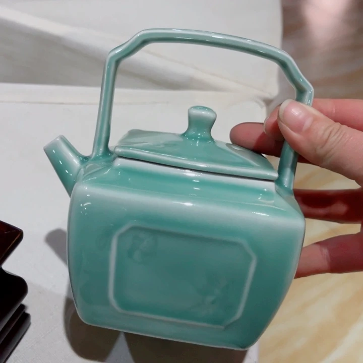 哈哈哈哈哈哈哈哈哈哈碗