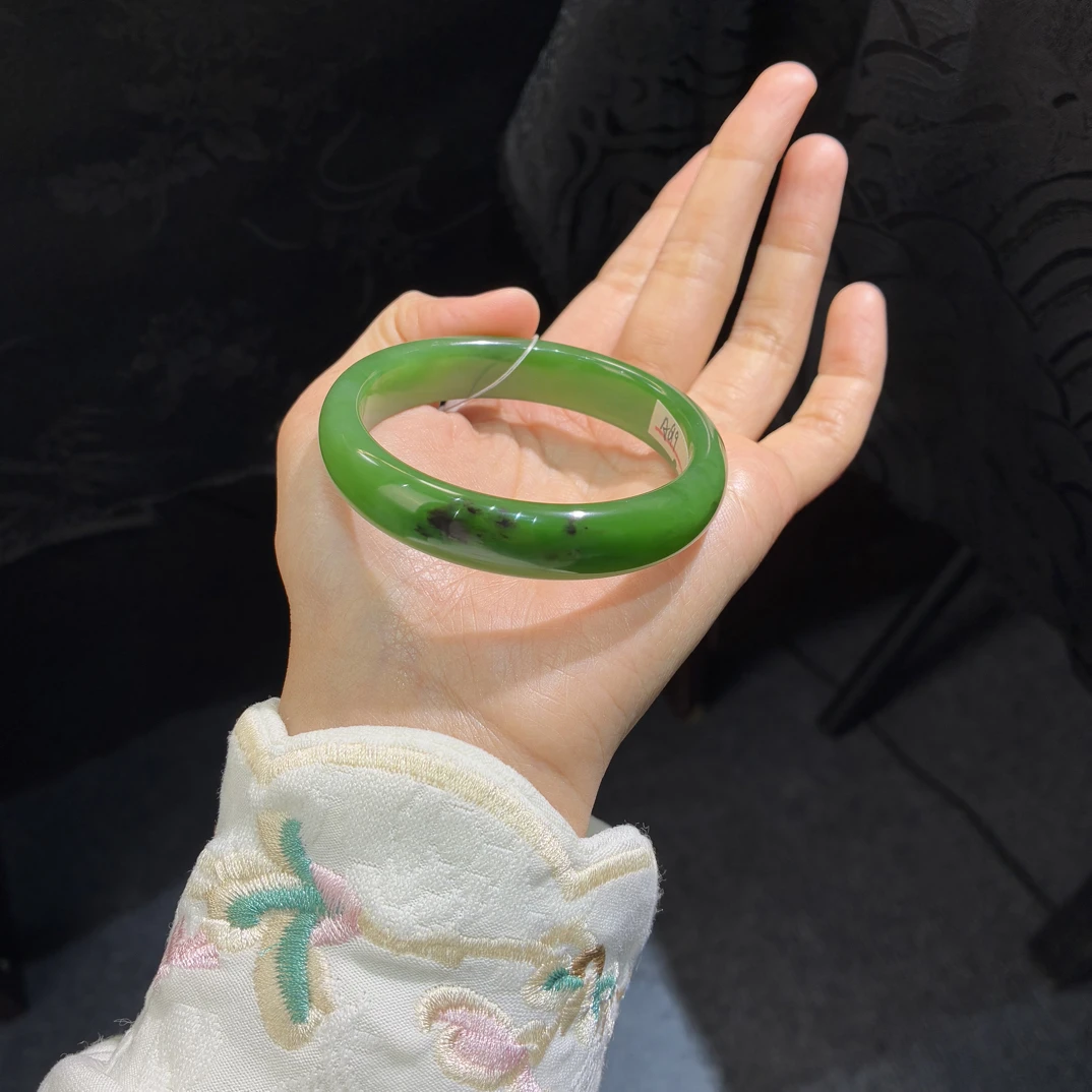 【古冉珠宝】和田玉俄七红皮老辣阳绿手镯53