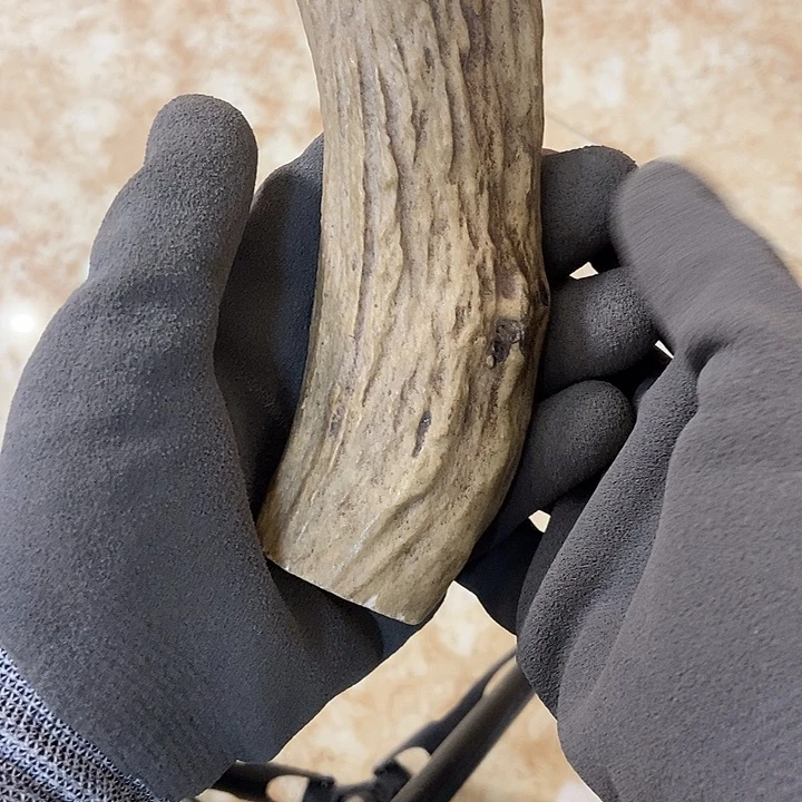 用***哥大叶紫檀（黑酸枝木类）