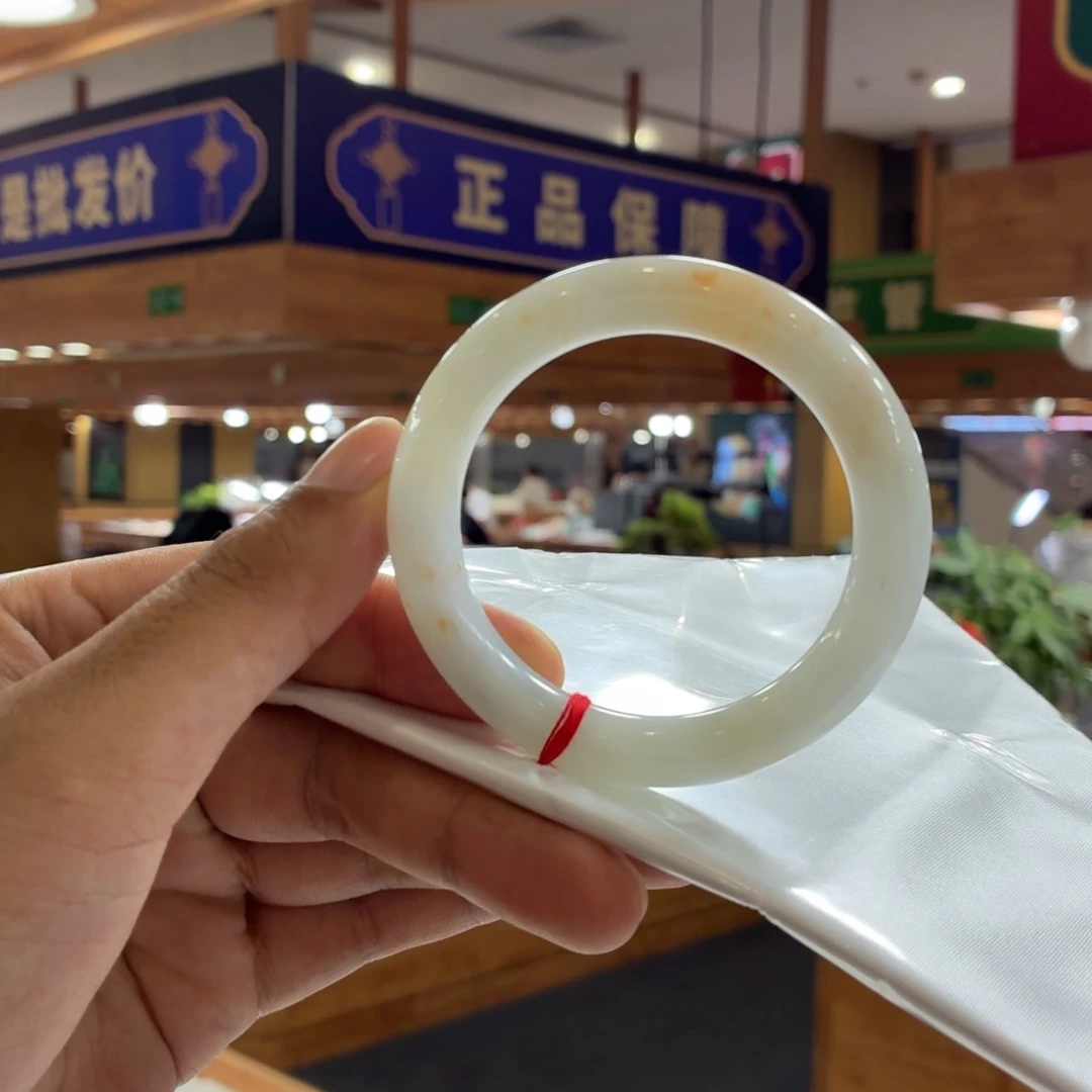 未镶嵌手镯翡翠手镯