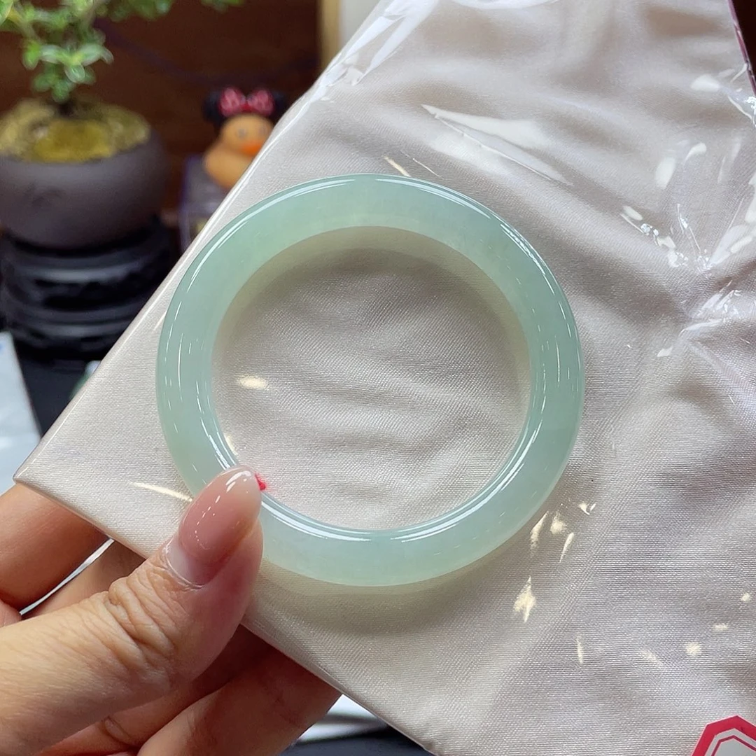 翡翠未镶嵌手镯22 号链接