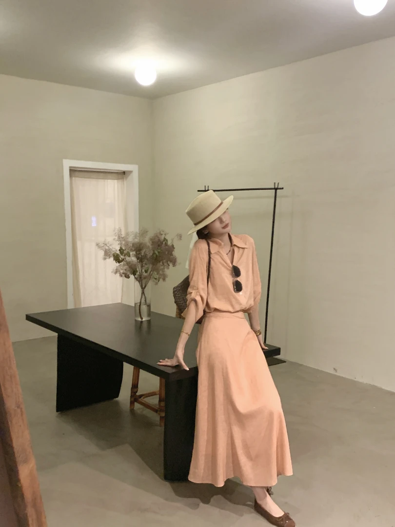 【芝士Cheese】粉风铃 夏季衬衫V领长袖上衣+拉链腰半裙套装