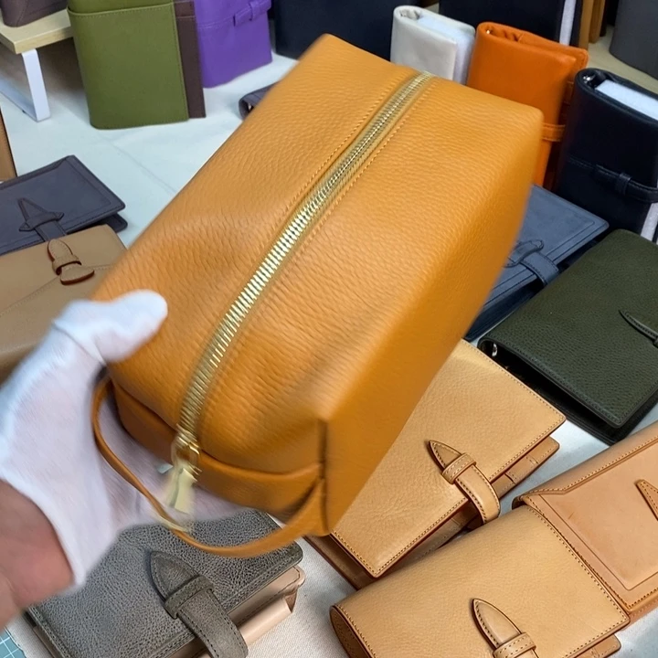 头层牛皮超大号化妆包