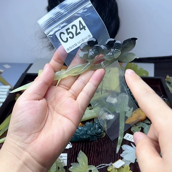 蛇纹石玉发饰合金随**安