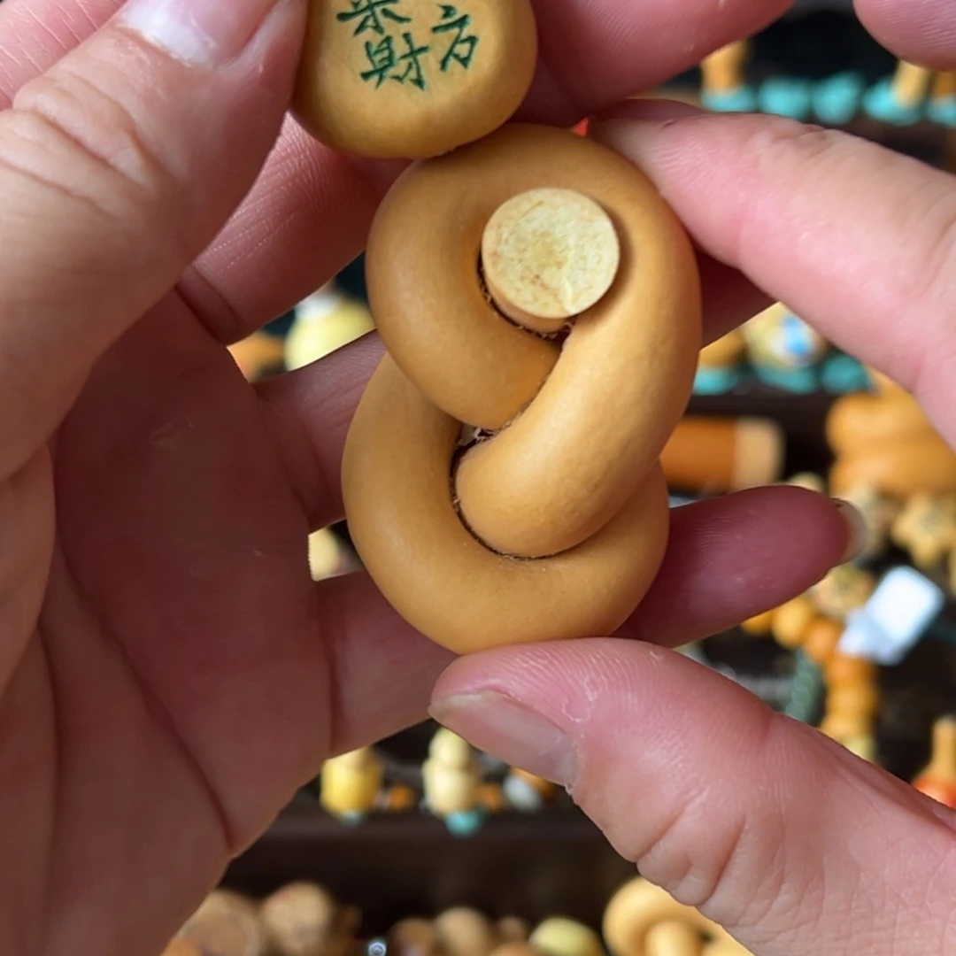 逃****他口咯组咯组图突突