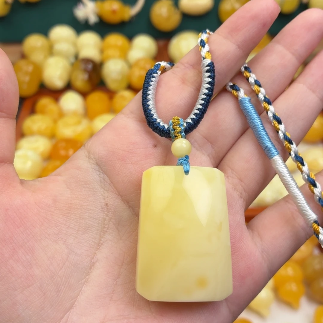 蜜蜡未镶嵌毛衣链蜜蜡