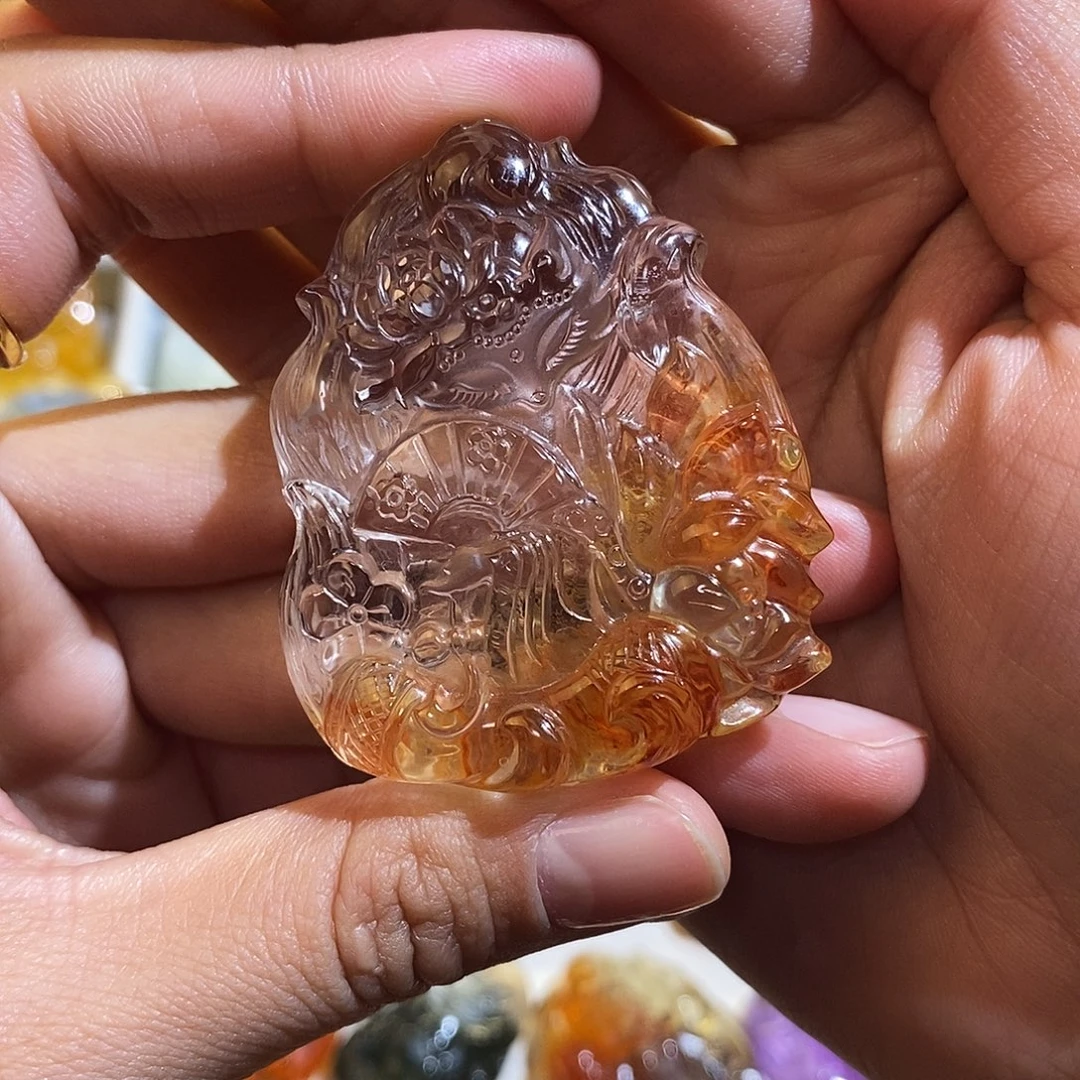 鹏***呀未镶嵌水晶颈饰水晶