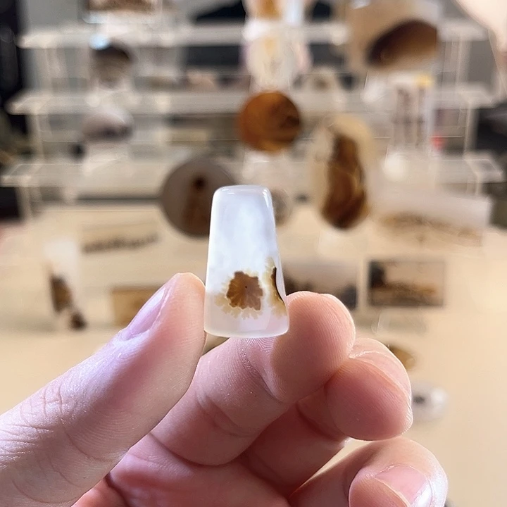 玛瑙/玉髓未镶嵌吊坠(不含链)