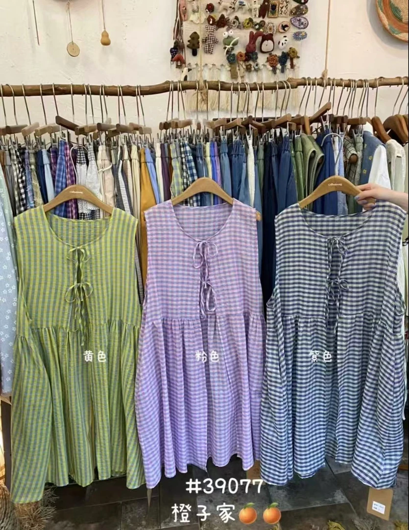 CZ（39077）日系复古休闲格子无袖背心 kc