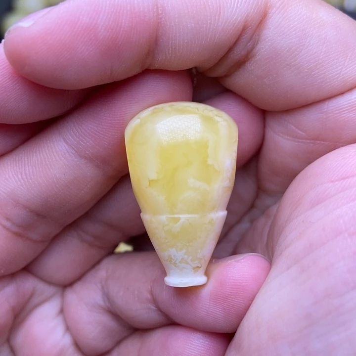 未镶嵌琥珀裸石蜜蜡10