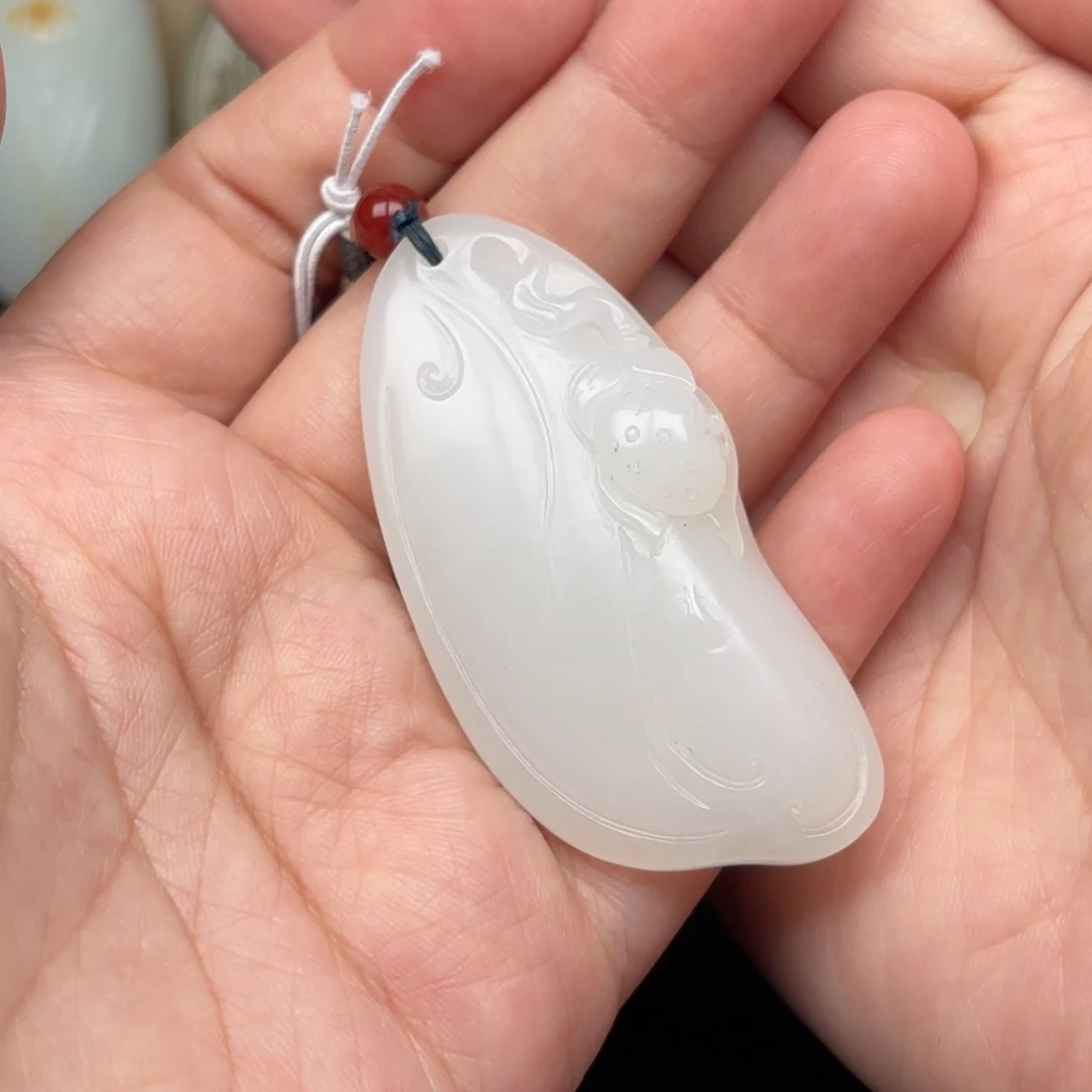 未镶嵌和田玉挂件暖**