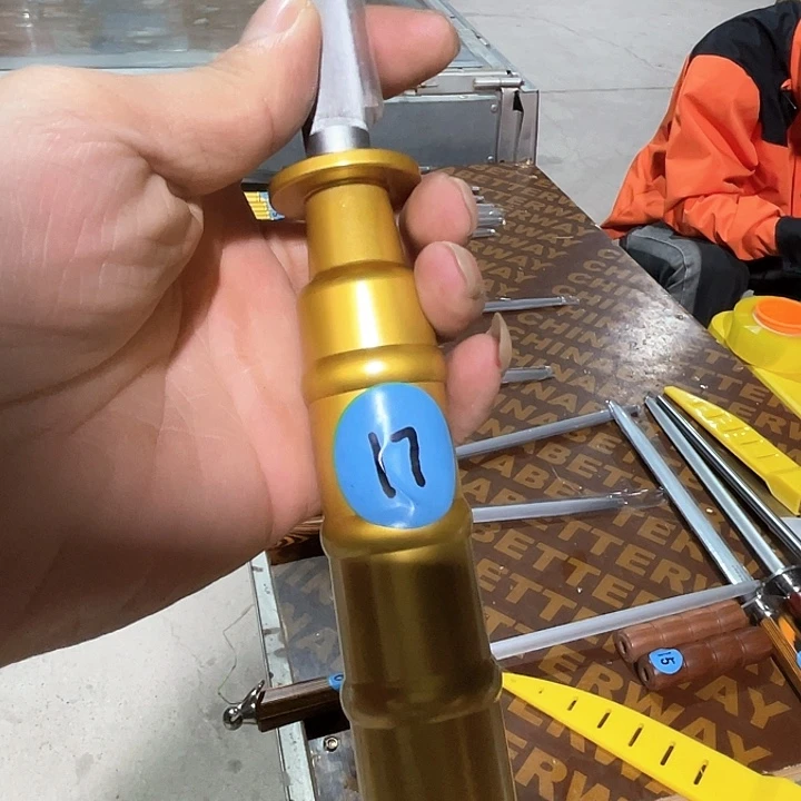 12寸细纹磨刀棒瑕疵17