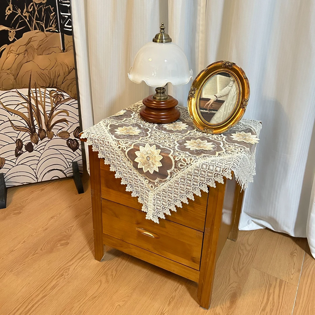 米白色60方形刺绣床头柜盖布