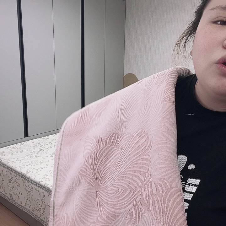 竹子纤维1.6*2.4粉色，孤品不退换，不退换，不退换