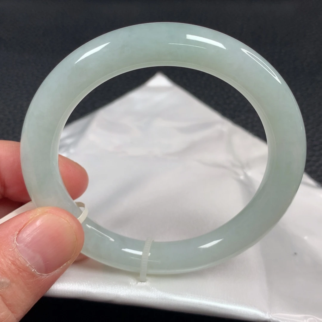 翡翠未镶嵌手镯天然翡翠手镯