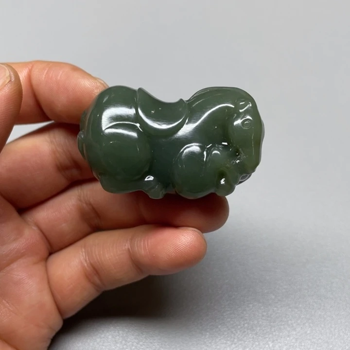 吊坠(不含链)未镶嵌和田玉?***茶