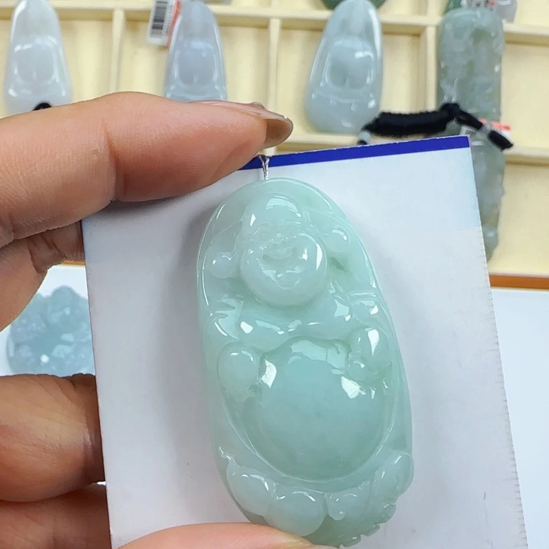 翡翠未镶嵌颈饰