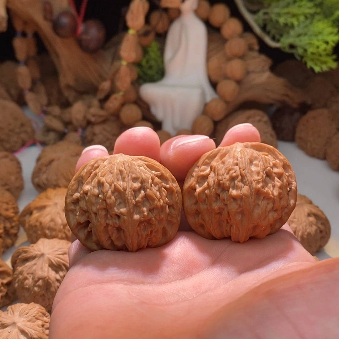 文玩核桃吊坠磨盘42.7