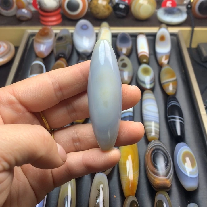 玛瑙/玉髓未镶嵌颈饰吊坠