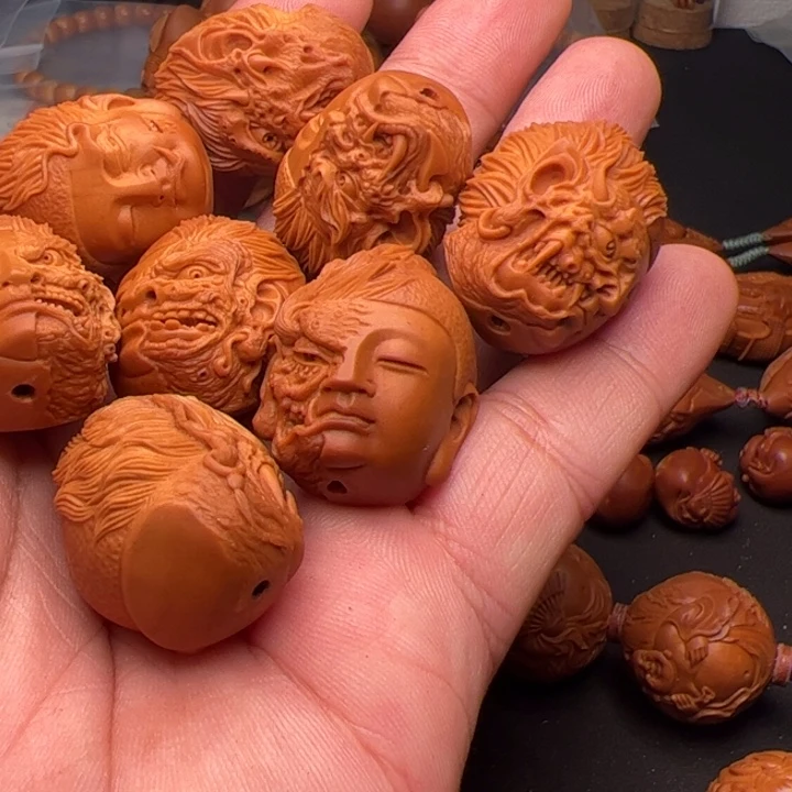 心***安橄榄核手串/手链橄榄核雕刻的作品