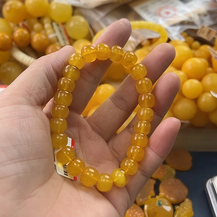 未镶嵌琥珀珠宝奇石