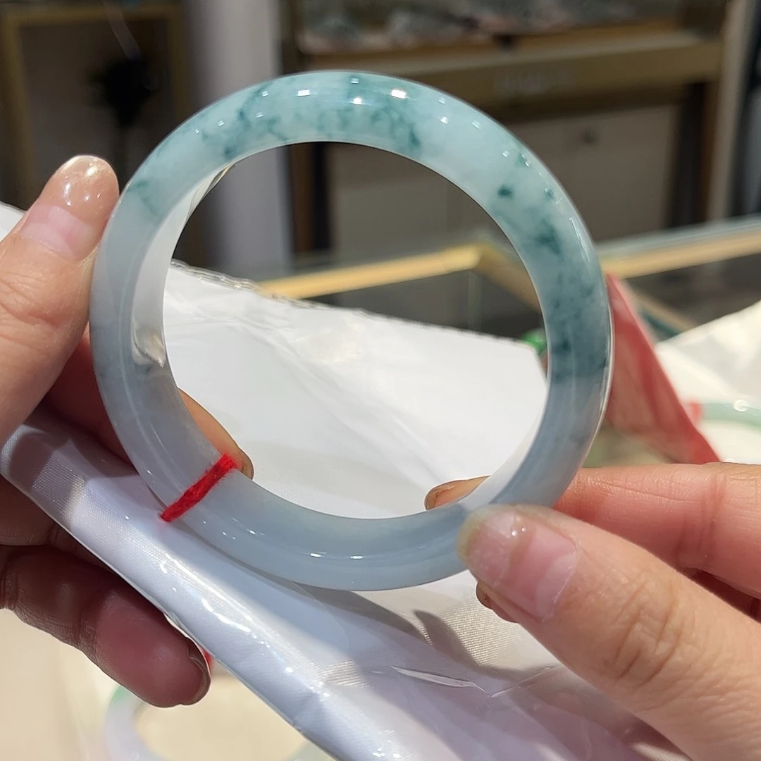 翡翠未镶嵌手镯58