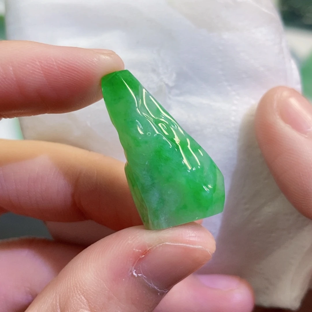 【闪购商品】翡翠吊坠(不含链)未镶嵌2985