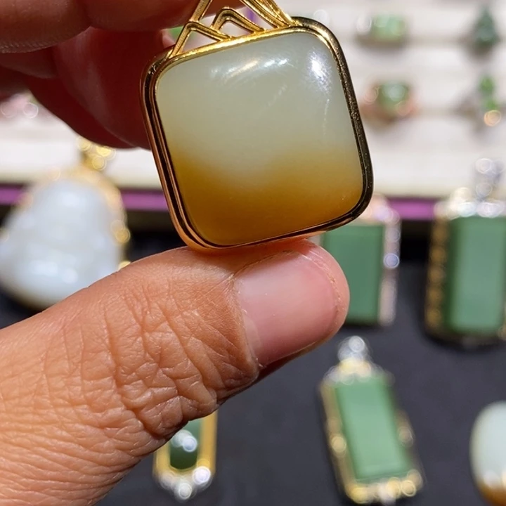 和田玉银S925镶嵌颈饰