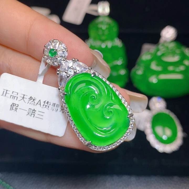 翡翠银S925镶嵌颈饰58888888