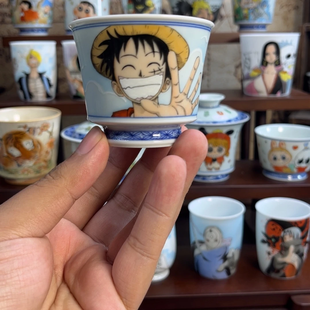 手绘海贼王路飞马蹄杯