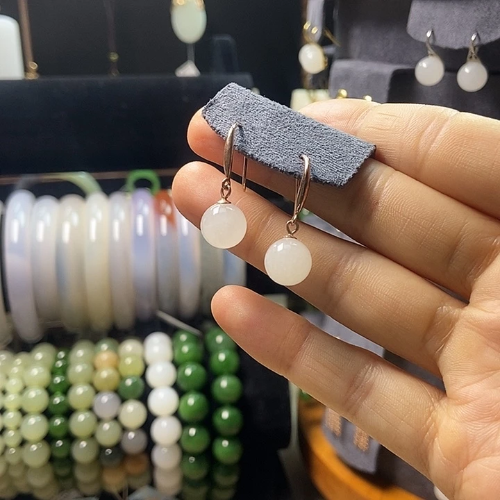 和田玉银S925镶嵌耳饰