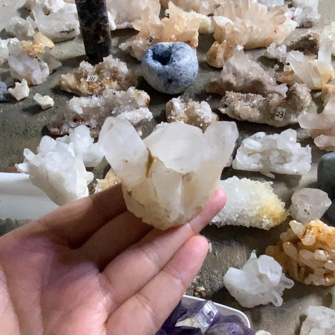 水晶原石摆件未镶嵌水晶