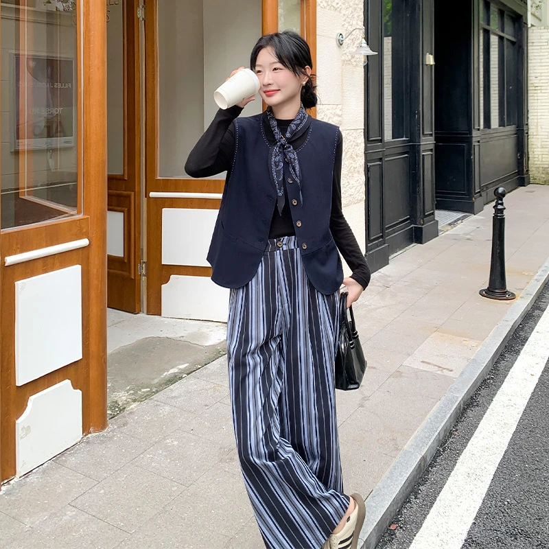 时尚高级感巨好看的套装女2025早秋法式马甲撞色条纹阔腿裤两件套