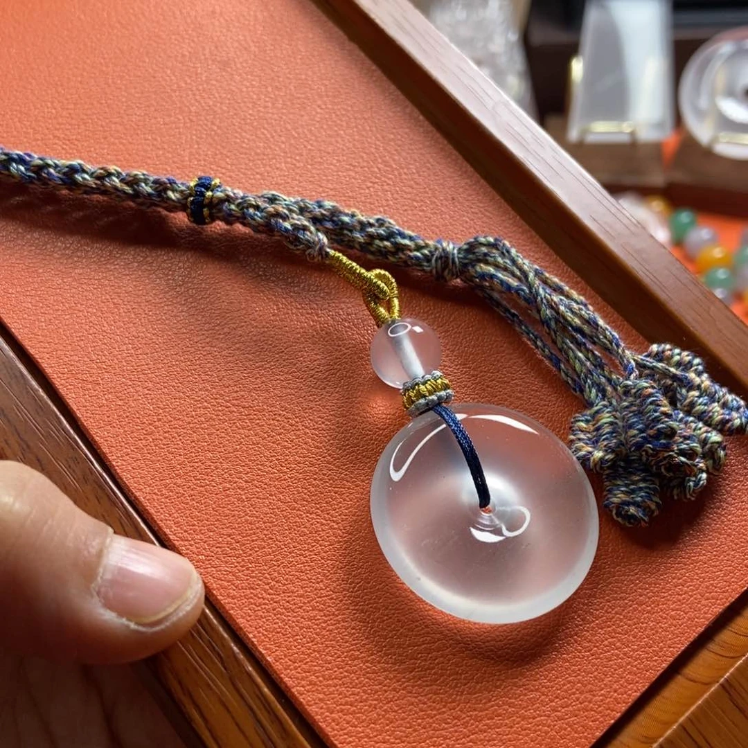 石英质玉颈饰未镶嵌