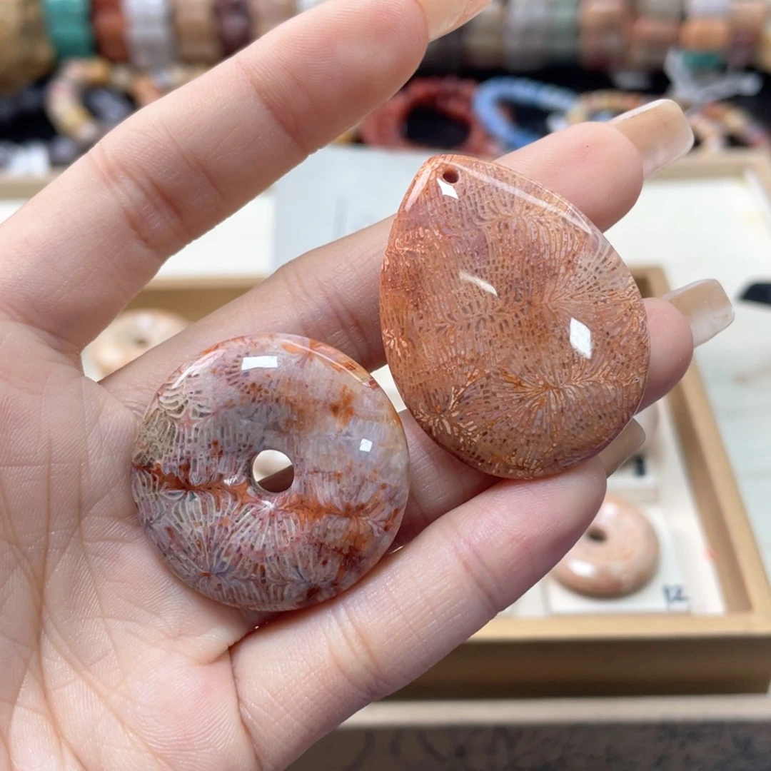 硅化珊瑚（珊瑚玉）手链未镶嵌?****o425