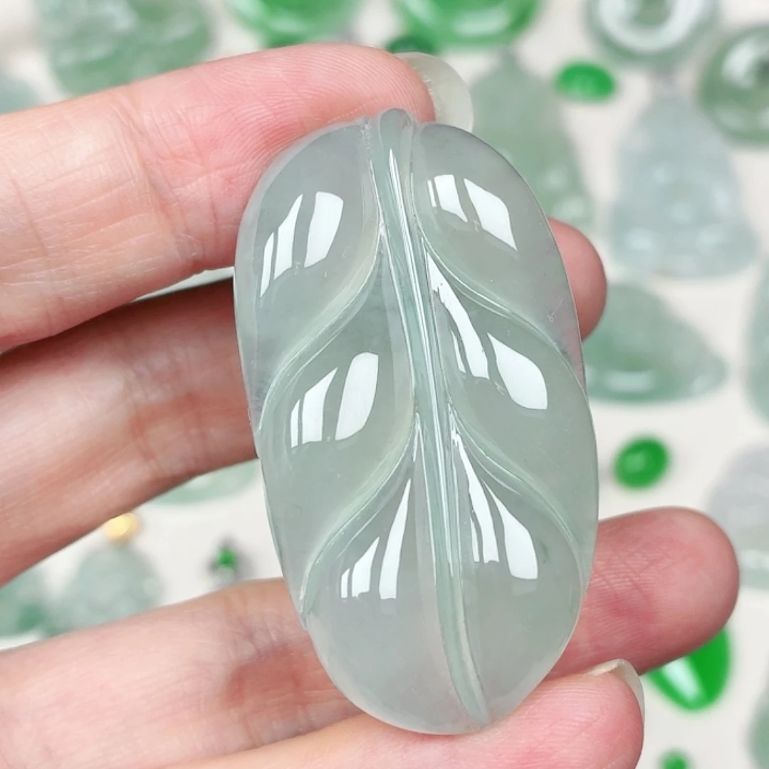 翡翠未镶嵌颈饰缅甸天然A货翡翠