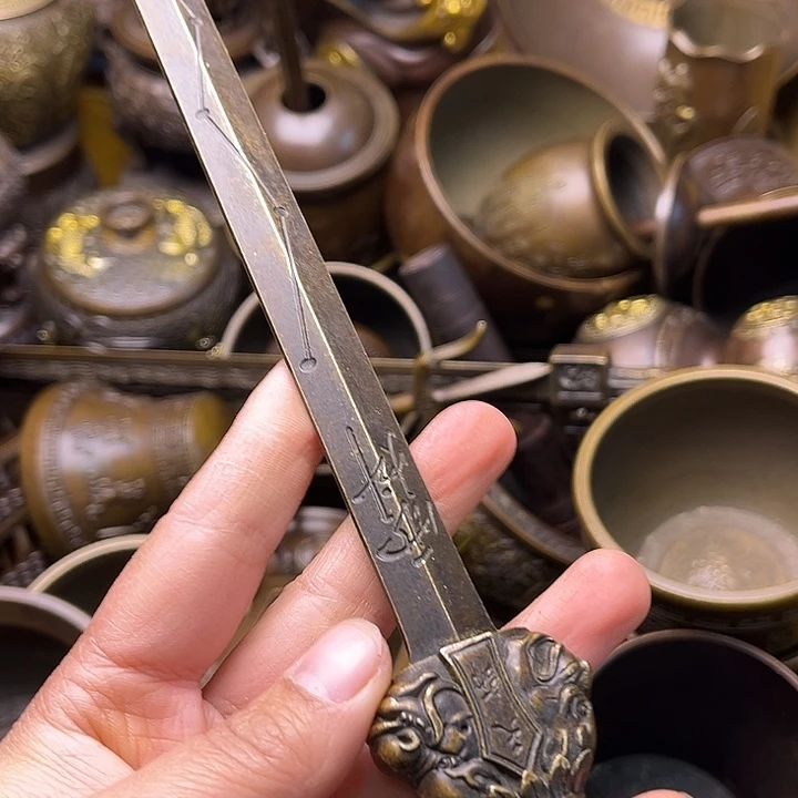 铜23344445566788765577