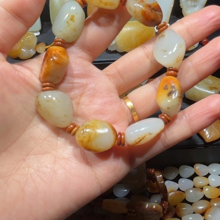 和田玉吊坠(不含链)未镶嵌浮**5