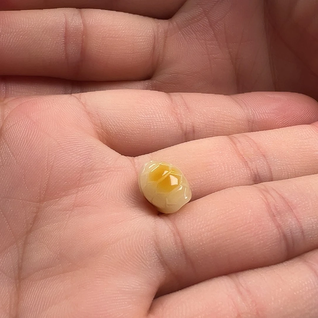 蜜蜡颈饰未镶嵌富甲天下提溜吊坠